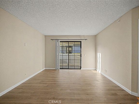 5th image of 1754 Shady Oaks Ct