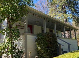 558 Ivy St, Grass Valley, CA 95945