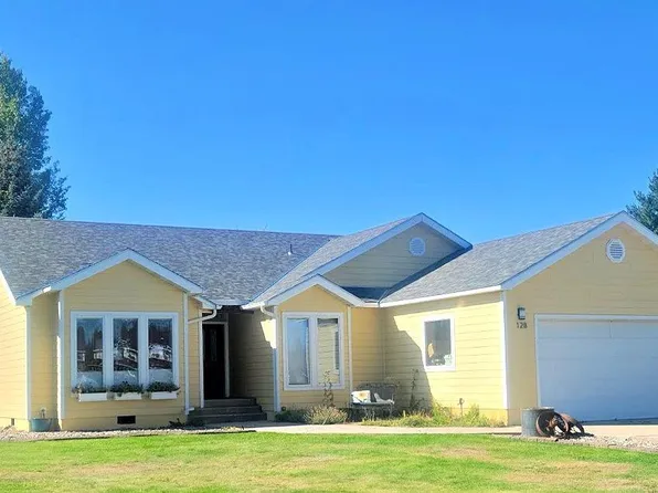 128 Spur Dr, Sandpoint, ID 83864