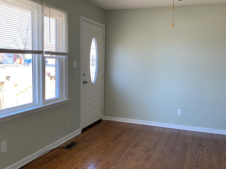 204 Saint Ambrose Church Ln — Photo 12