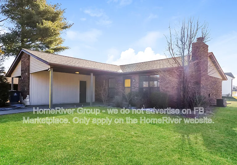 42 Kinney Dr — Photo 3