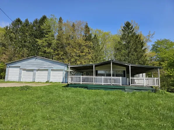 22668 Reeds Corners Rd, Conneautville, PA 16406