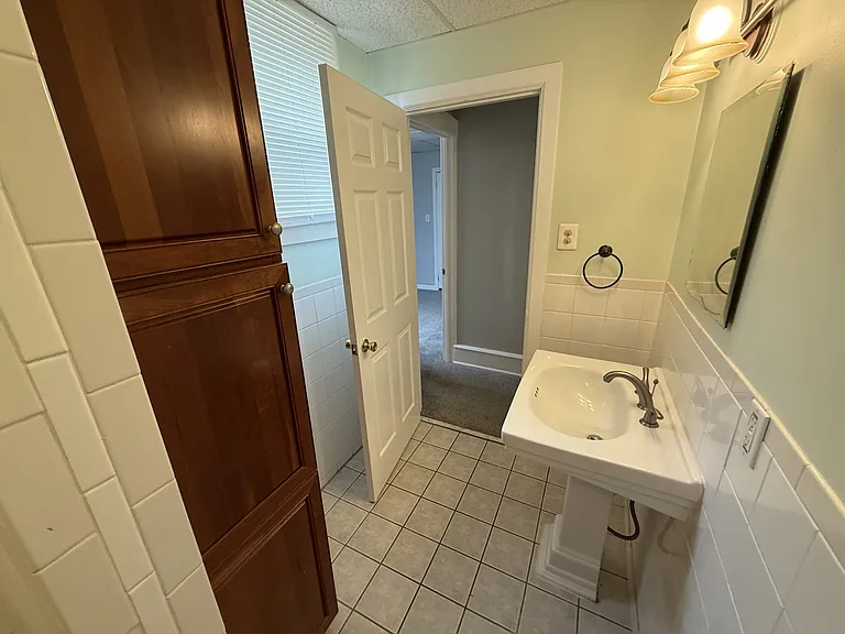 121 Chestnut Ave #A — Photo 6