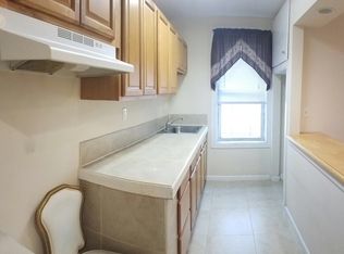 98 W 183rd St #1, Bronx, NY 10453