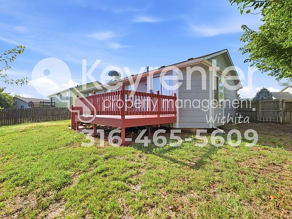 2nd image of 10210 W Lydia Cir