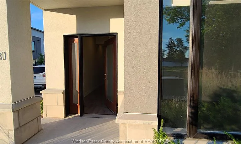 550 Sandison St #31 — Photo 1