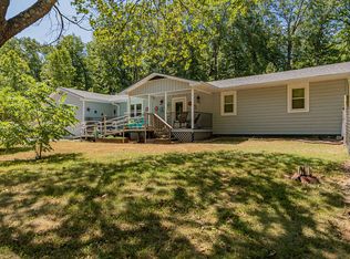 124 Pritchard Holler Rd, Reeds Spring, MO 65737