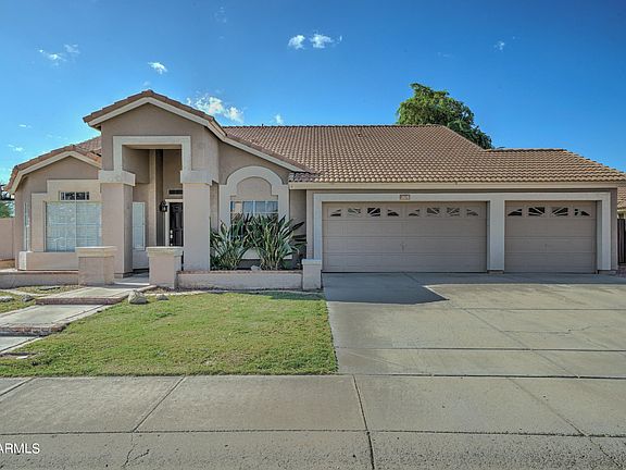 2nd image of 7639 W Mauna Loa Ln