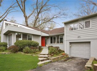 512 Hommocks Rd, Larchmont, NY 10538