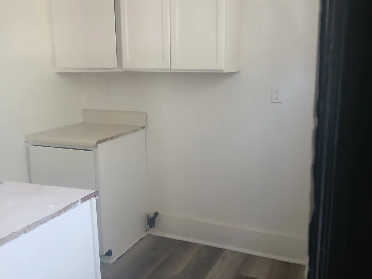 1 bed, $1,000 — Photo 2