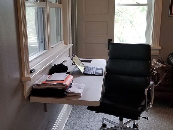 Office/study counter, retractable
