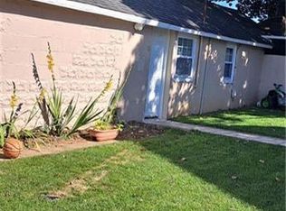 75 Redwood Ave, Edison, NJ