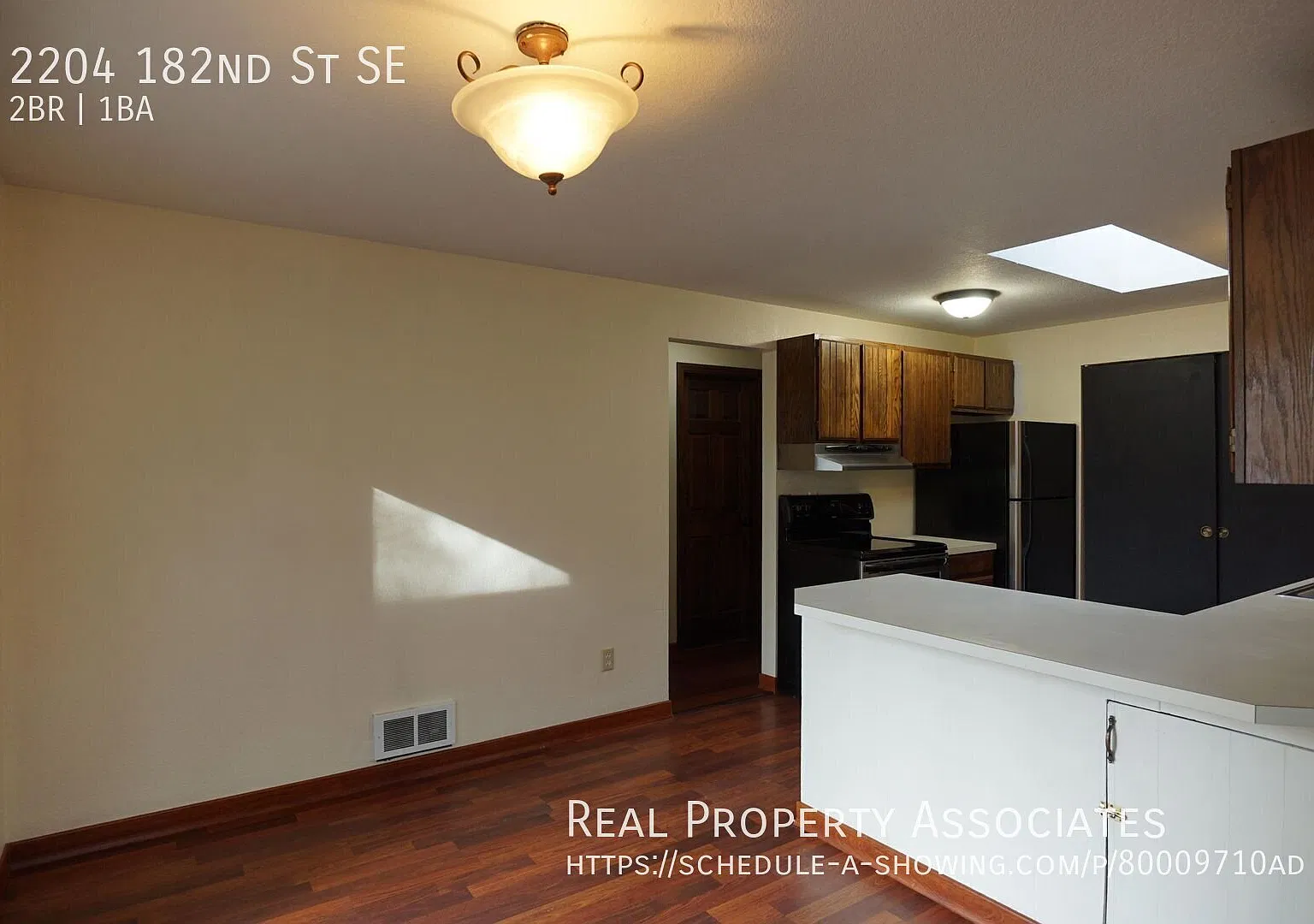 Gorgeous Two Bedroom Bothell Home with a Garage and a Fenced Yard — Photo 4