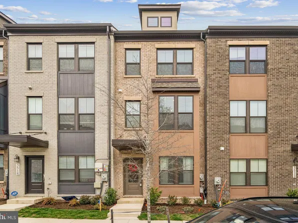 3518 Stella Blue Dr, Hyattsville, MD 20782