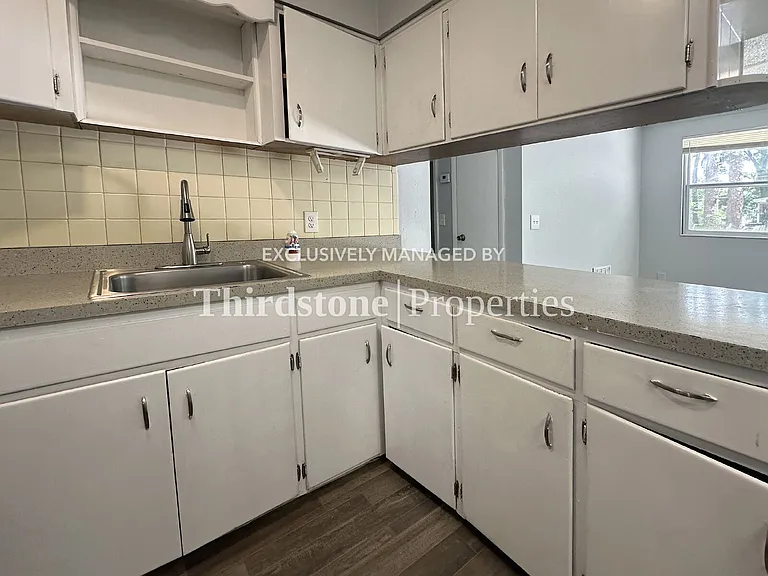1160 Comanche St #4 — Photo 9