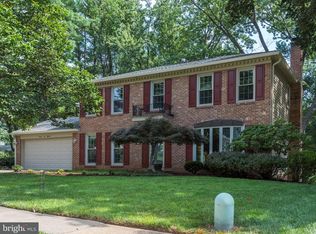 9218 Talisman Dr, Vienna, VA 22182