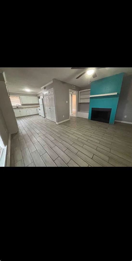 4122 Cherokee St - Unit 1 — Photo 3