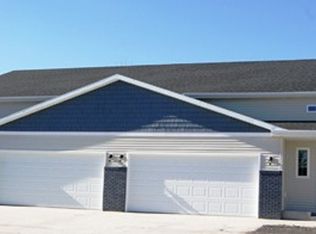 1324 13th St W, West Fargo, ND