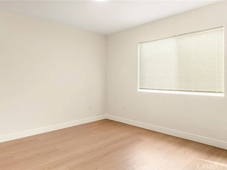 11920 Laurel Ave #A — Photo 18