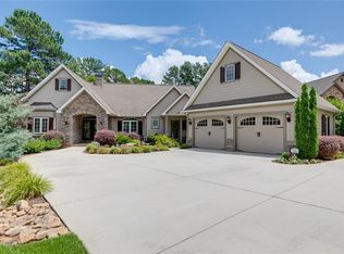 137 Abaco Ln, Seneca, SC 29672