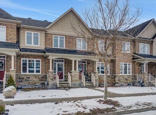 381 Sweetflag St, Ottawa, ON K2J5Y7