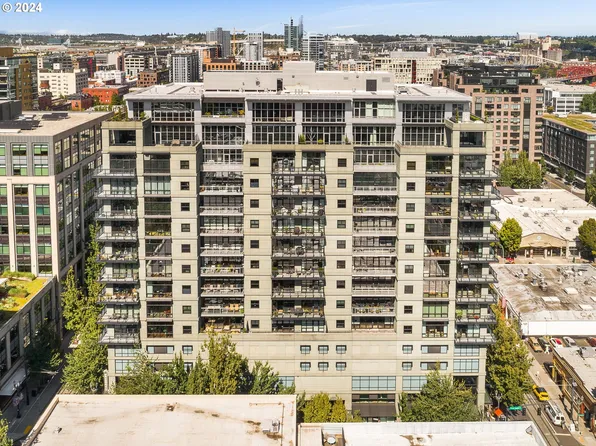 1025 NW Couch St Unit 816, Portland, OR 97209