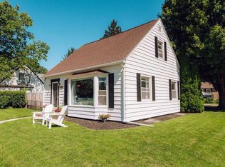 424 3rd St, Walworth, WI 53184