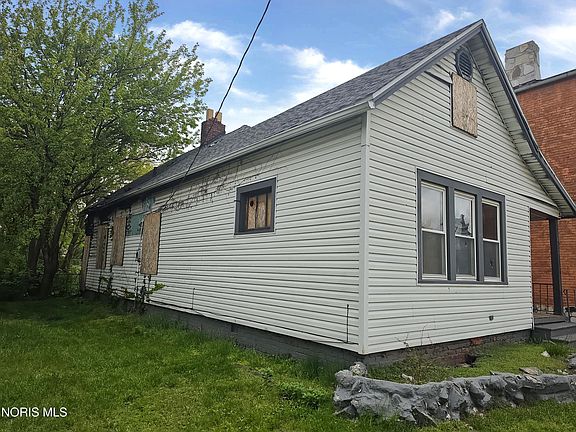 3rd image of 1412 Belmont Ave