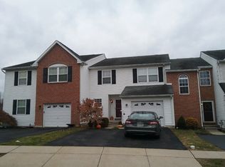 144 Hampshire Dr, Sellersville, PA 18960
