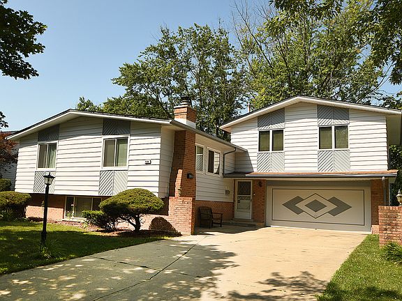 2nd image of 432 N Virginia Ave