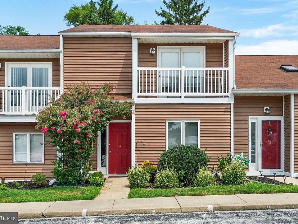 1st image of 14 Copperwood Ct