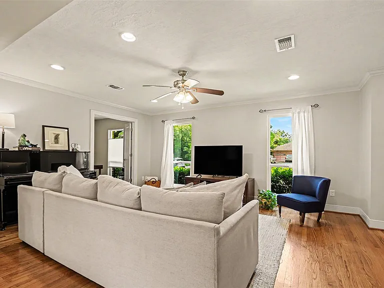 4831 Stillbrooke Dr — Photo 8