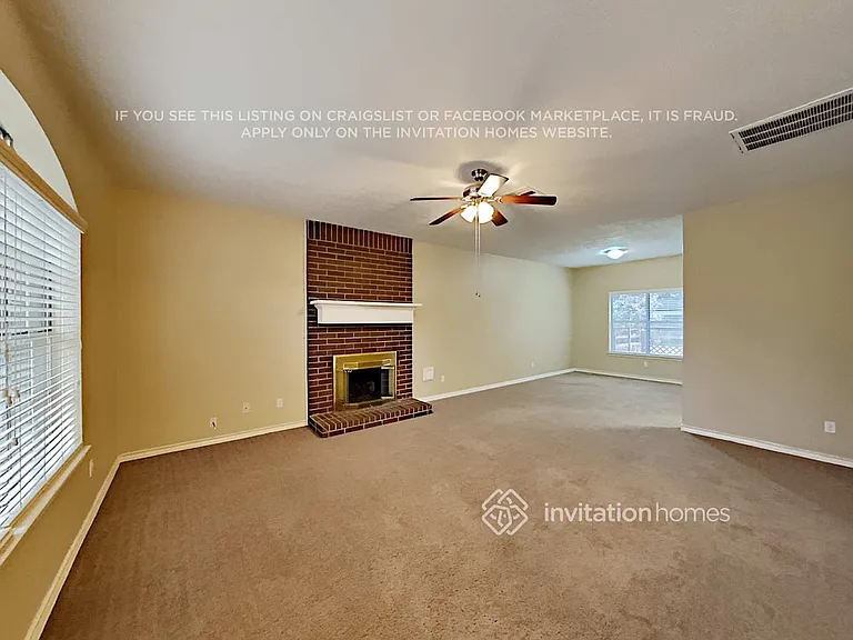 2721 Leroy St — Photo 4