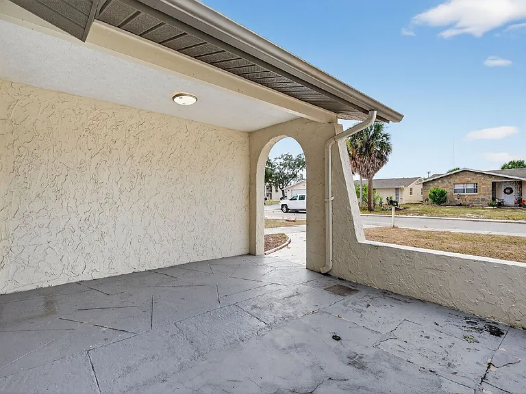 8626 Robilina Rd — Photo 9