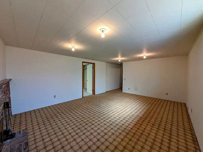 1616 Jefferson St — Photo 27