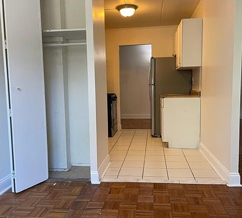 4th image of 113 N 3rd Ave #2E