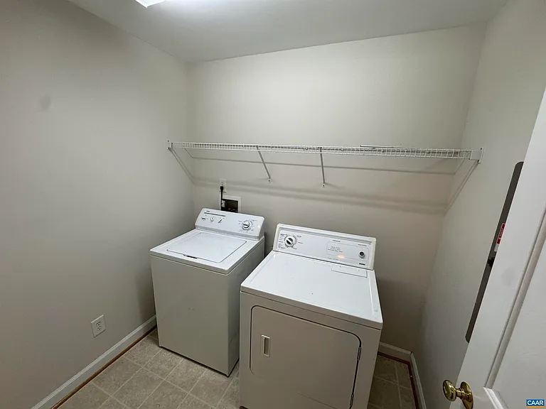 5426 Hill Top St — Photo 16