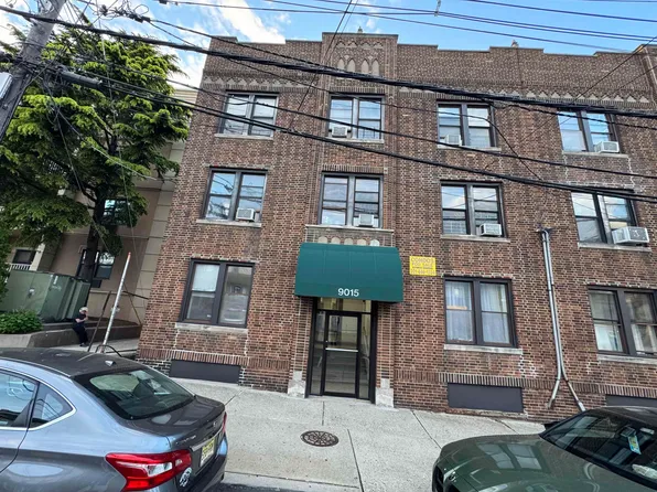 9015 Bergenwood Ave APT 4, North Bergen, NJ 07047