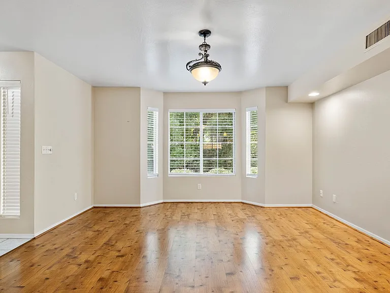 741 Gail Gardner Way #L — Photo 10