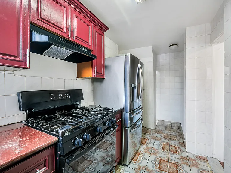 14013 Mulberry Ave — Photo 11