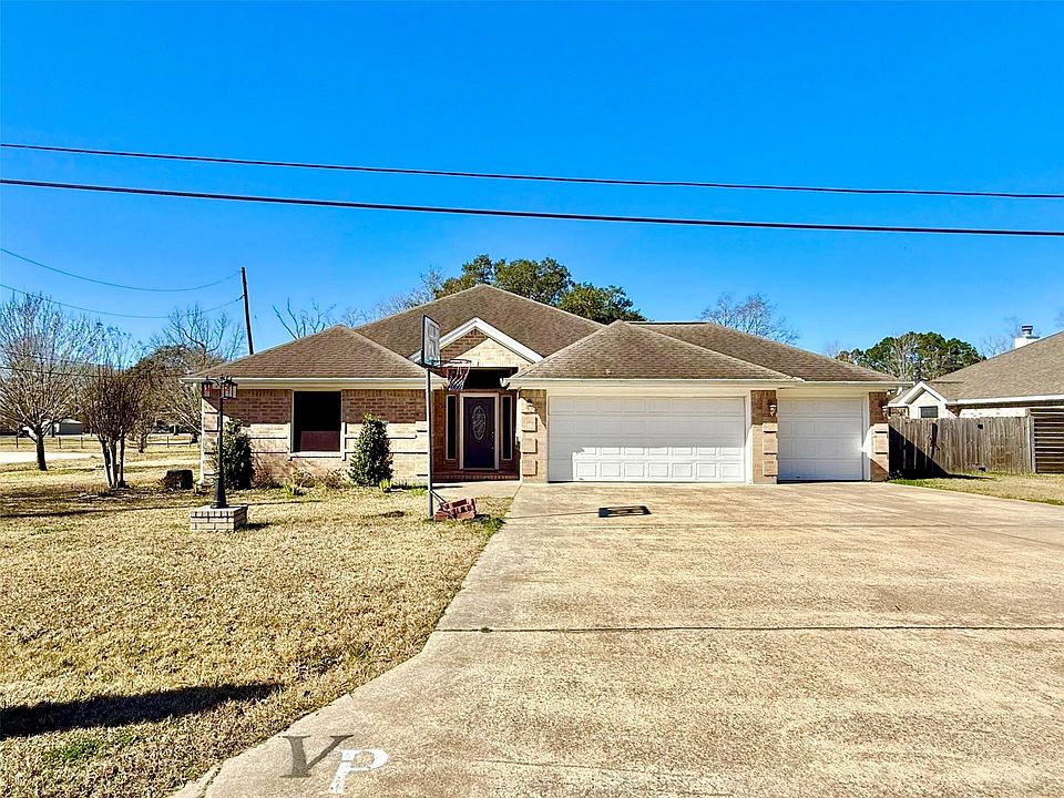 1st image of 635 Windmill Way