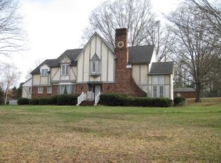 2555 Tobaccoville Rd, Tobaccoville, NC 27050