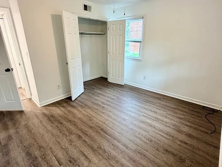 3455 Pimlico Pkwy #2 — Photo 8
