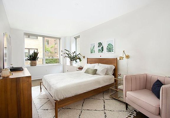 4th image of 432 W 52nd St APT 2A