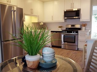 4020 Vista Grande Dr, San Diego, CA 92115