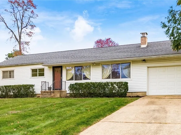 3250 Dale Rd, Zanesville, OH 43701