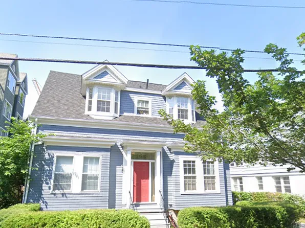 1058 Tower Rd House 3, Halifax, NS B3H 2Y5