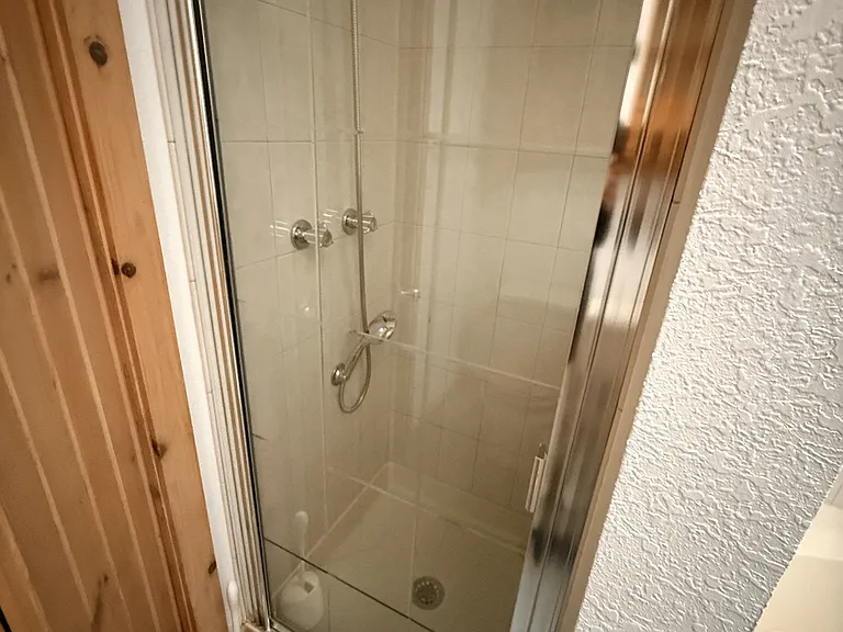 406 Oakland Dr — Photo 10