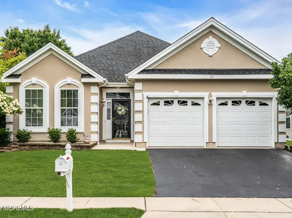 24 Jonahs Pond Lane, Barnegat, NJ 08005