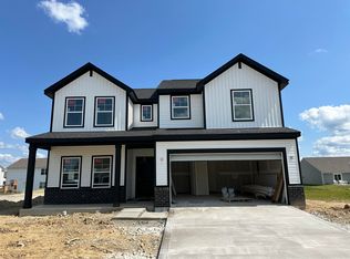 614 Lois Ln, London, OH 43140